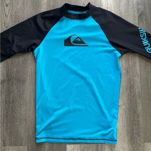 Quiksilver Men’s Turquoise and Black Rash Guard Swim Top